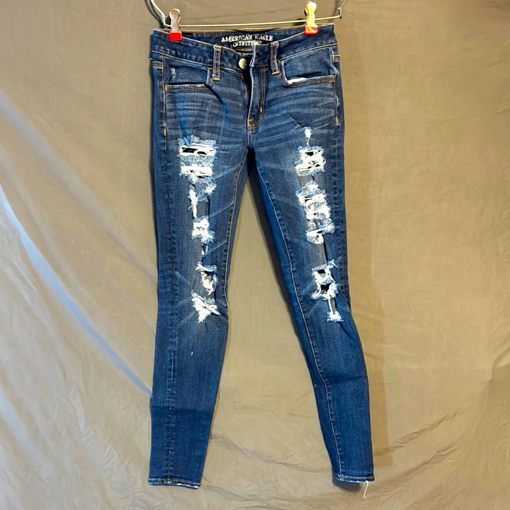 American Eagle Outfitters Women's Ripped Blue Skinny Jeans